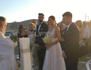 Ονειρικός γάμος στην Πάρο για Βλάντο Γιάνκοβιτς και Έλενα Παπαδοπούλου (φωτό + βίντεο)